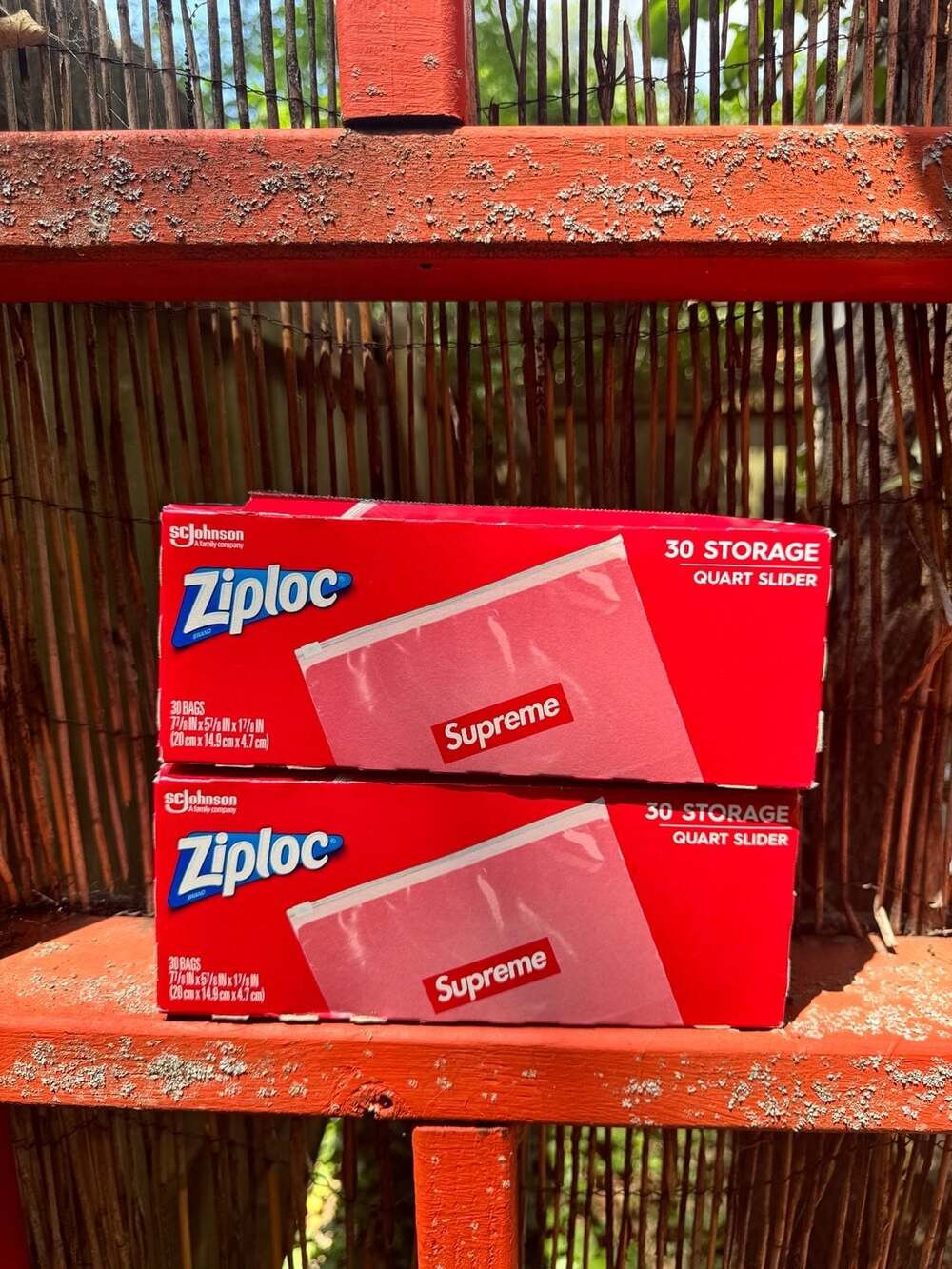 Supreme x Ziploc Quart Slider Storage Bags (30 Count Box)